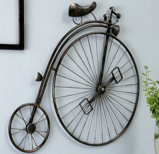 Wall decoration- metal cycle