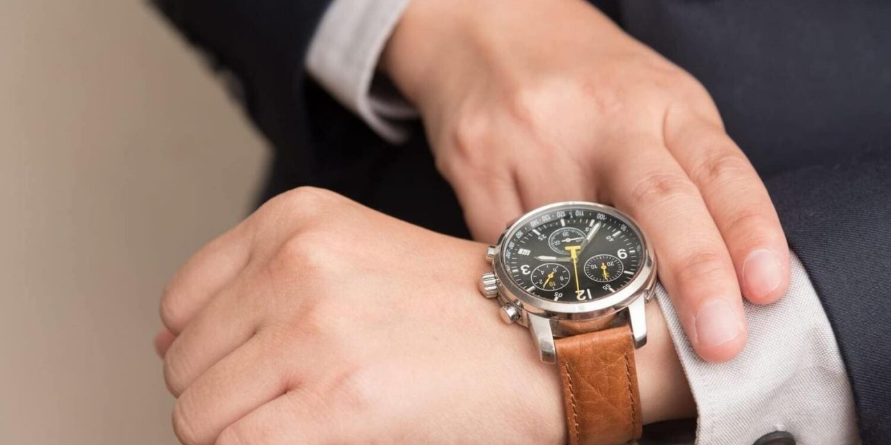 Here are 8 best types of watches every man should own in 2023
