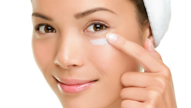 10 best eye creams and serums to fight off dark circles in 2022