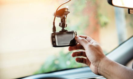 Ensure a smooth & secure car drive with the 5 best dash cams of 2021